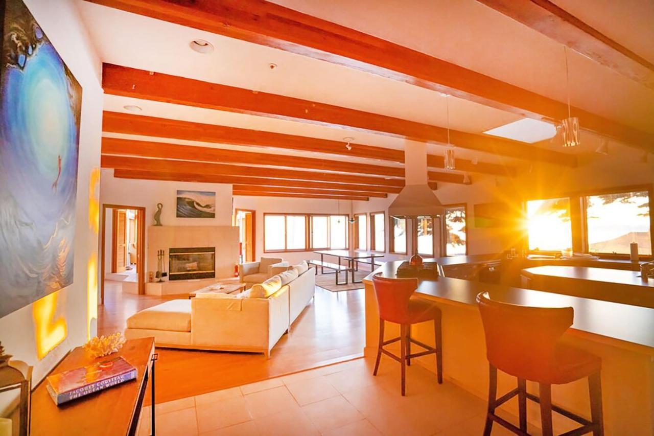 Luxury Beachfront Penthouse Walk To The Beach Restaurants Entertainment Half Moon Bay Kültér fotó