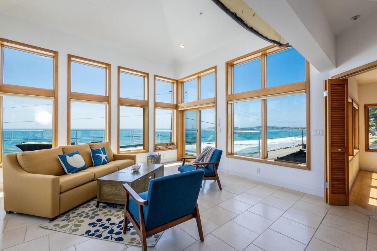Luxury Beachfront Penthouse Walk To The Beach Restaurants Entertainment Half Moon Bay Kültér fotó