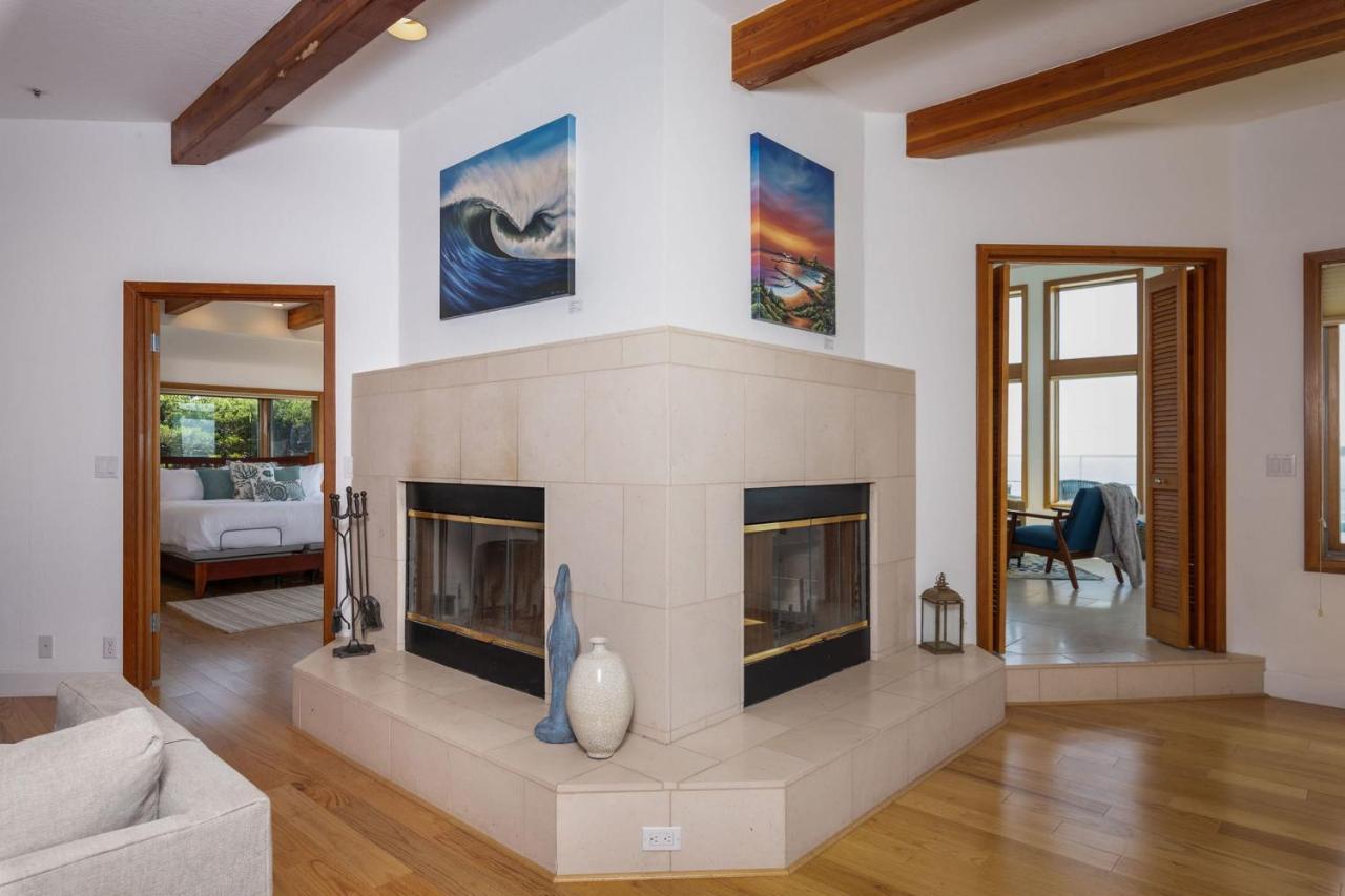 Luxury Beachfront Penthouse Walk To The Beach Restaurants Entertainment Half Moon Bay Kültér fotó